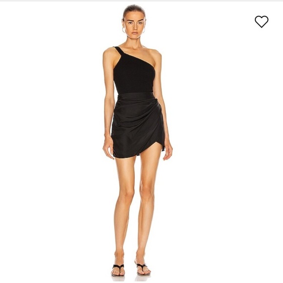 Gauge 81 Rochelle black micro rib asymmetric strap bodysuit. Sold@Revolve. XS - Picture 4 of 8